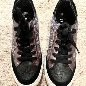 DKNY black/snake skin print sneakers